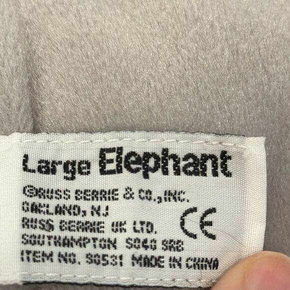 Russ Berrie Large Elephant Plush Toy Grey Children's Soft Toy 20” Tall! - Picture 7 of 8
